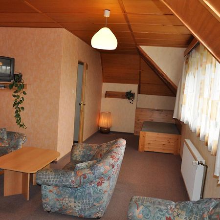 Pension Nostalgie Beroun  Exteriör bild